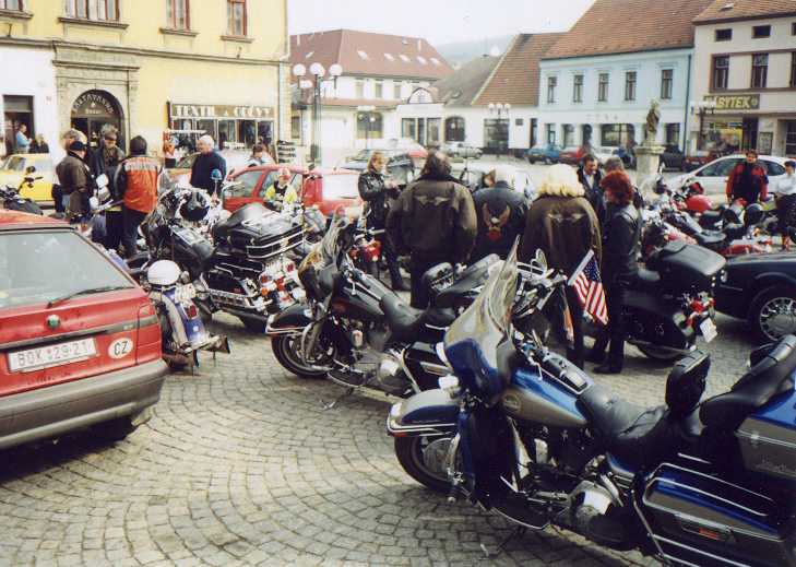 N�m�st� v Ivan�ic�ch IV.